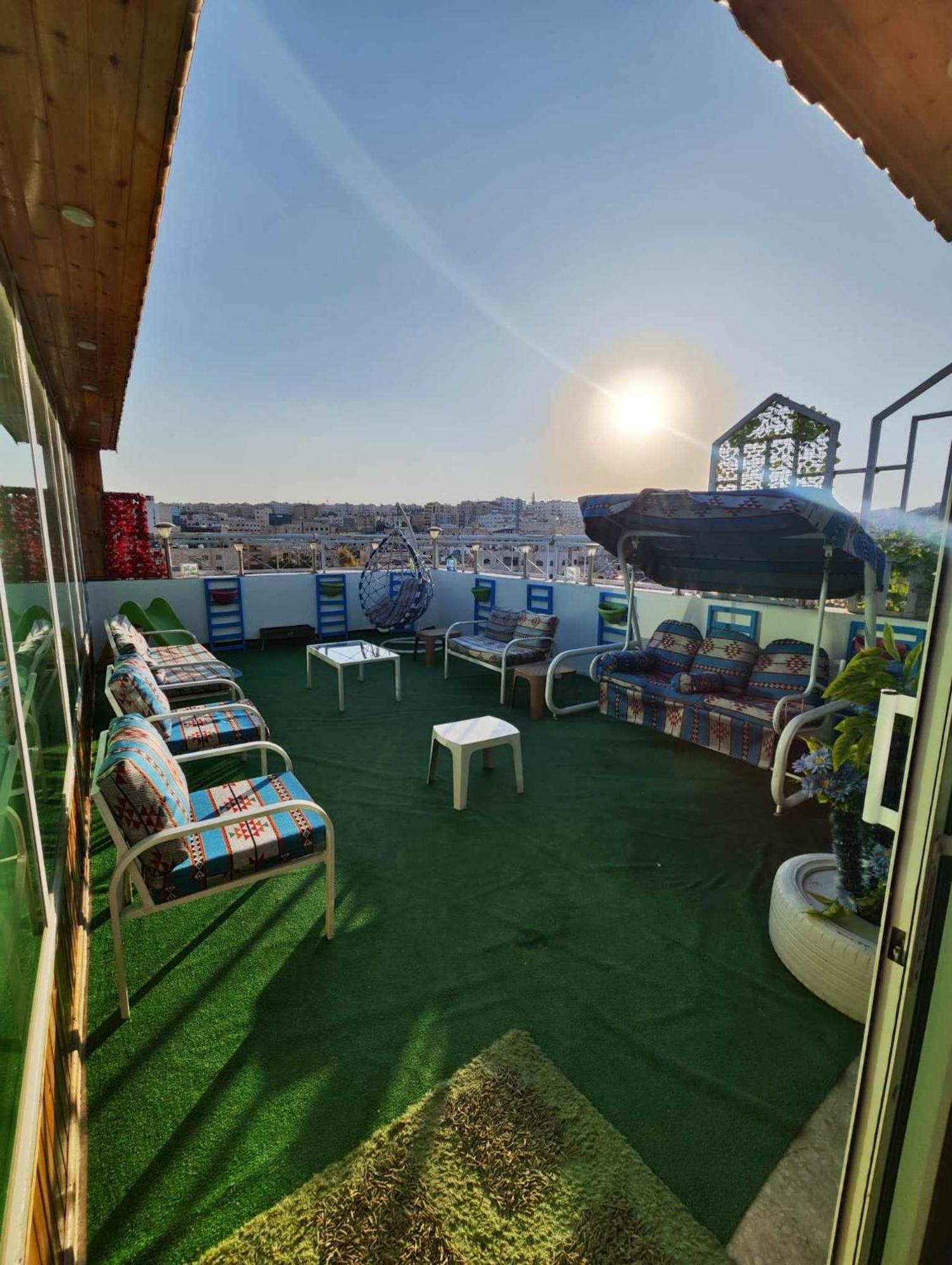 Yaso Roof & Apartments Amman Exterior foto